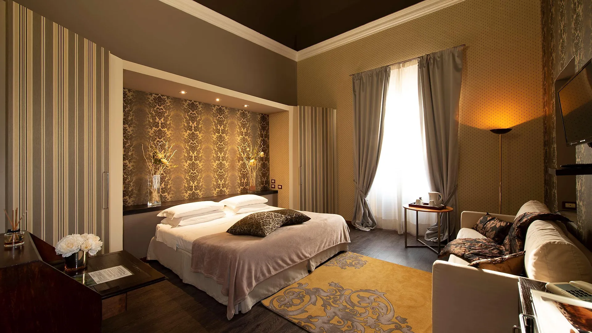****  Hotel De La Pace, Sure Hotel Collection By Best Western Firenze Italia
